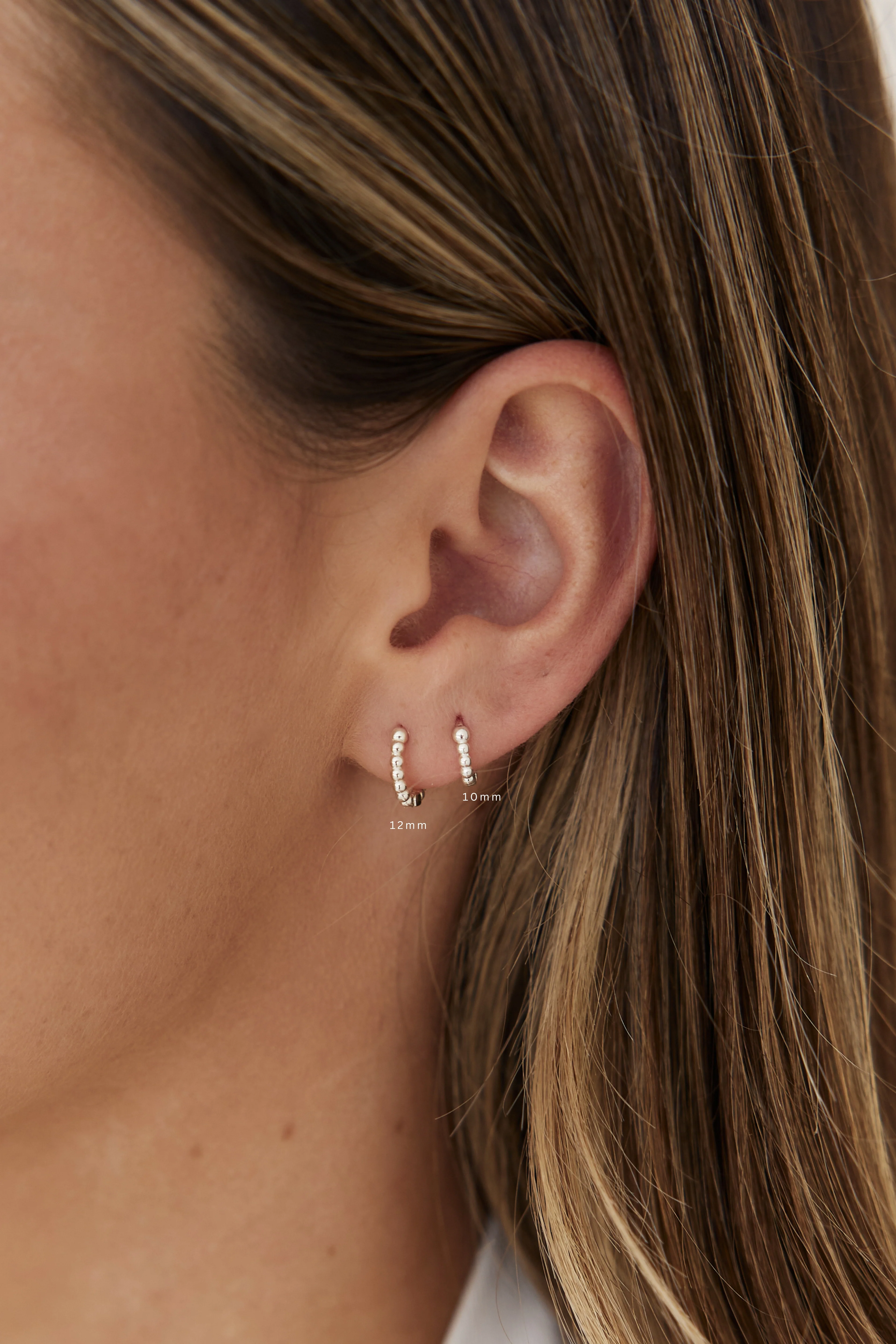 Single Aphrodite Huggie | 14K - Image 3
